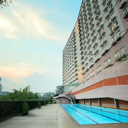Everyday Smart Hotel - Malang Exteriör bild