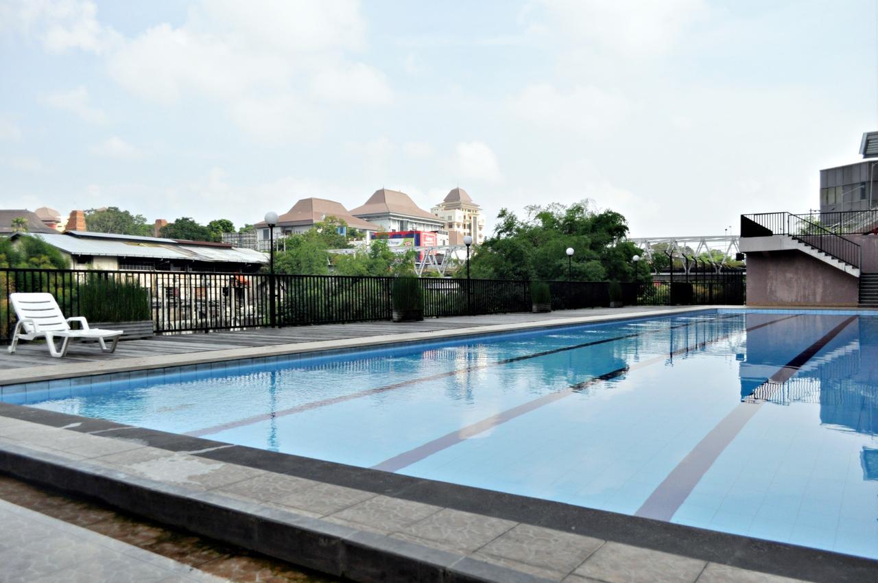 Everyday Smart Hotel - Malang Exteriör bild